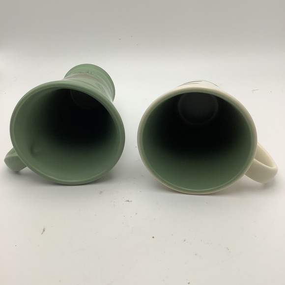 Two  Pfaltzgraff Winterwood Chickadee Christmas Mugs - Picture 5 of 10